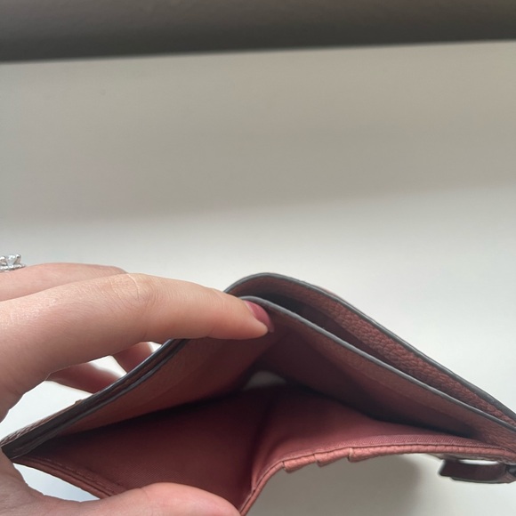 🚨 SALE 🚨Tory Burch Wallet - Picture 6 of 7